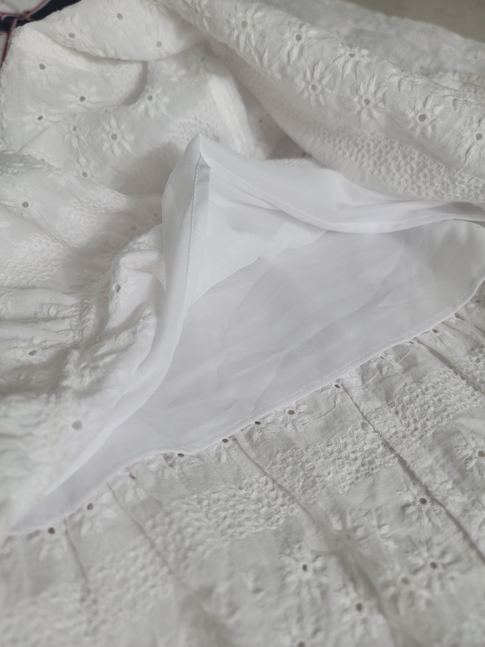 Tommy Hilfiger White Eyelet Midi Dress Logo Ribbon Belt Size 14 Tea Party chic - Picture 6 of 14